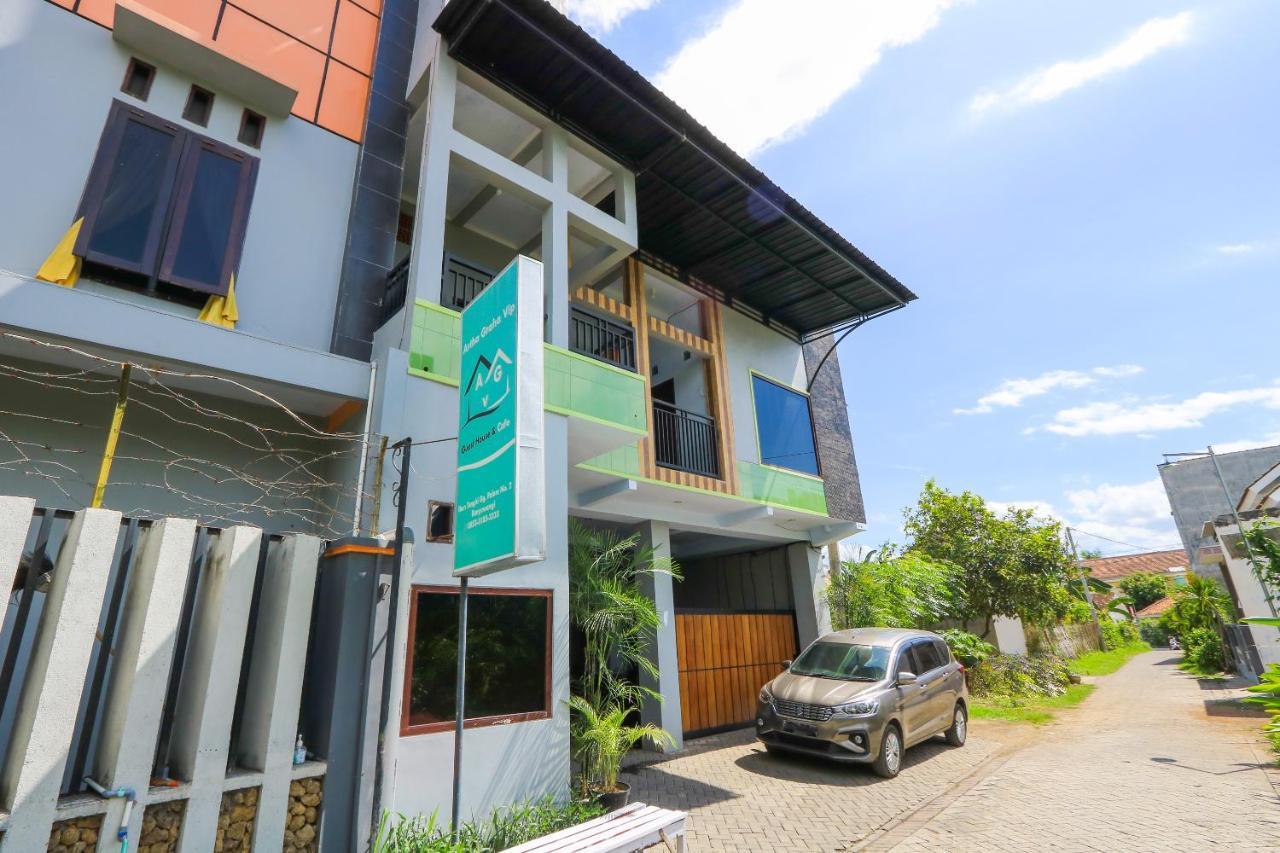 OYO 2453 Artha Graha Vip Hotel Banyuwangi  Bagian luar foto